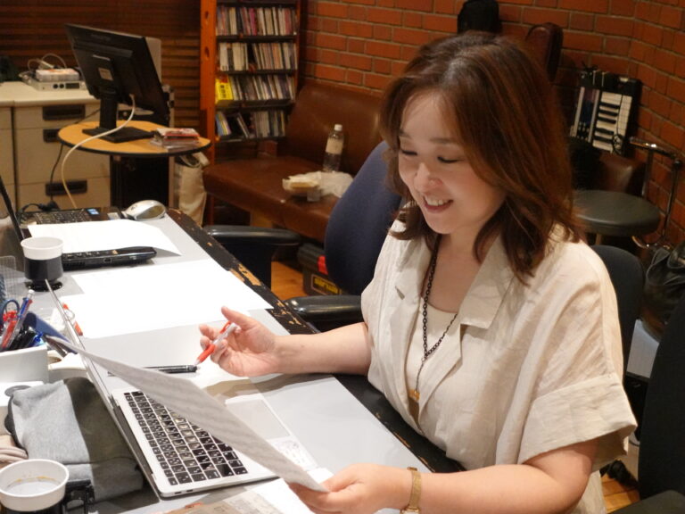 歌以外の音楽お仕事も大好き♡│Kaoru Azuma